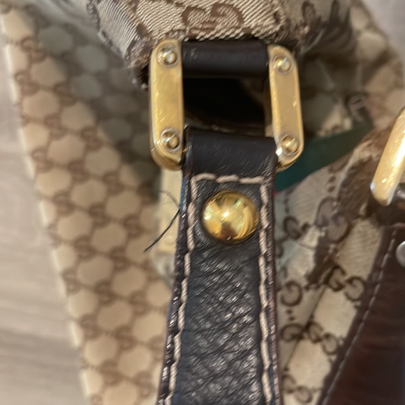 Gucci canvas should bag. - Picture 16 of 16